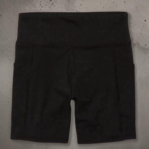 LOVESOFT • Workout Cycling Running Tights Yoga Shorts with Side Pockets - Picture 3 of 10